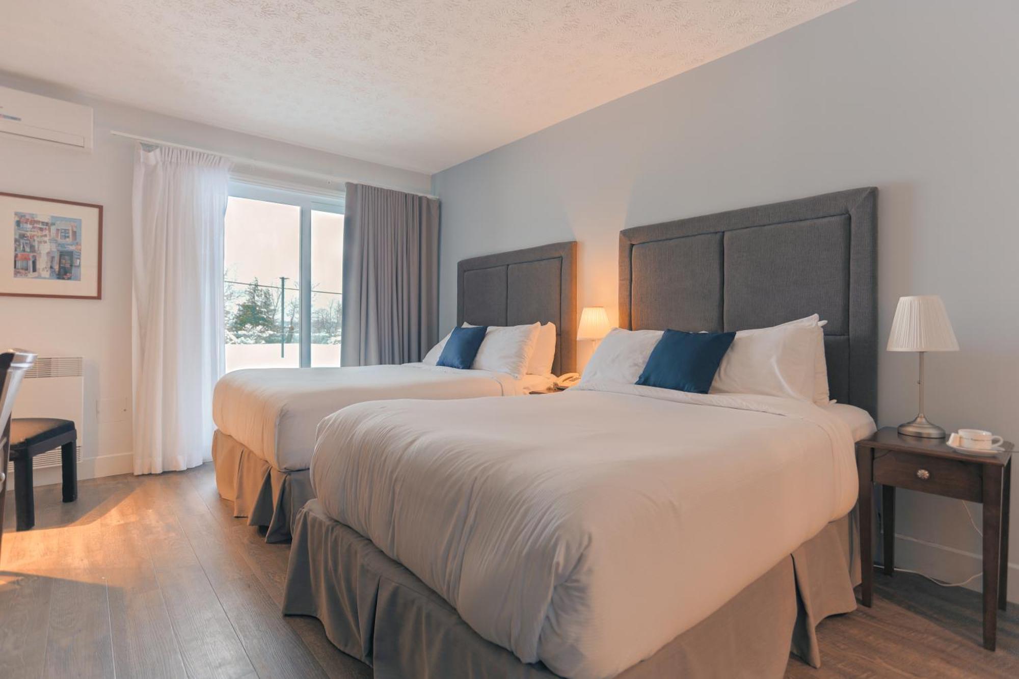 Hotel Lac Brome Лак-Бром Экстерьер фото
